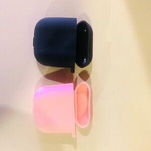 Black and Pink Earbud Cases